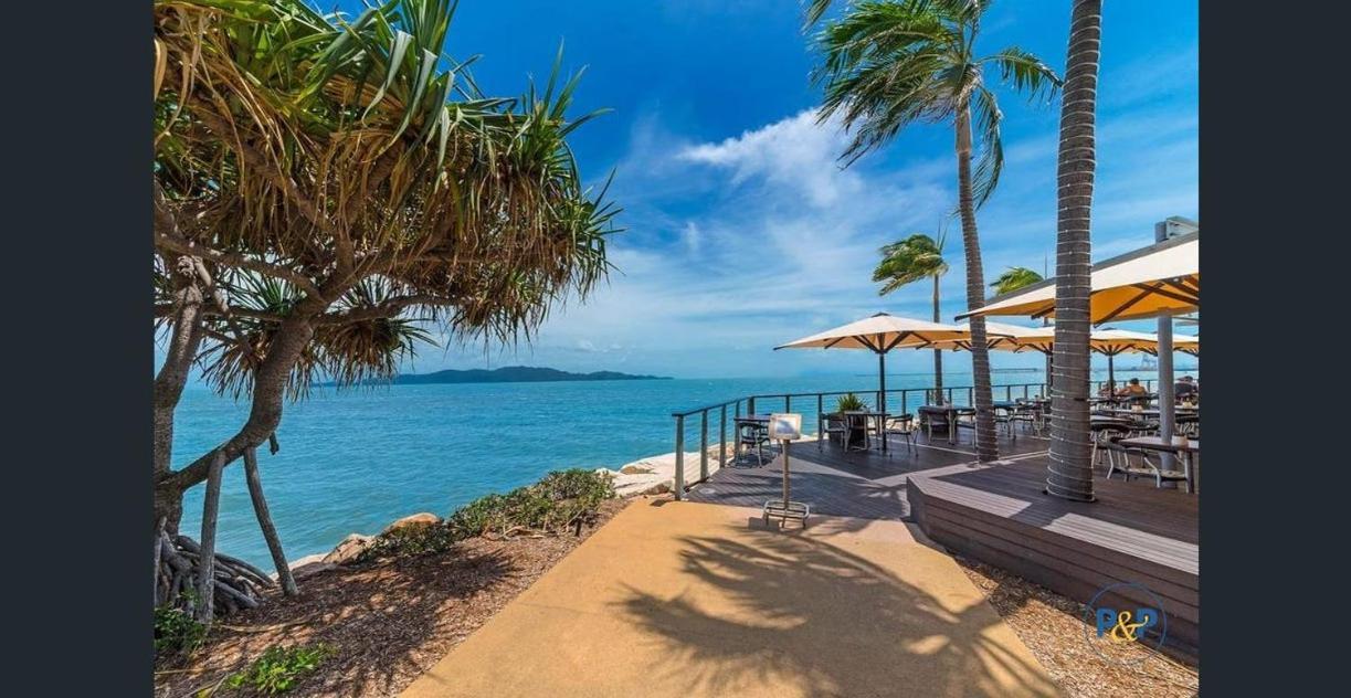 Within Reach Of The Beach! Apartment *